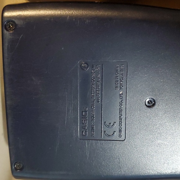 Scientific Calculator - Picture 2 of 3